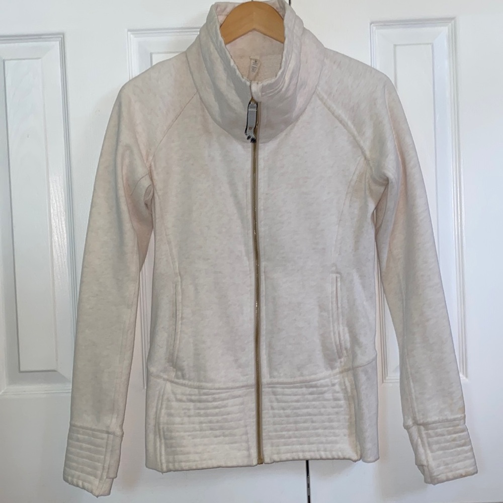 Women’s Lululemon Zip Up Sweater, Size 6